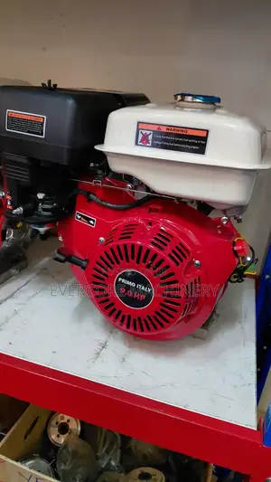 Primo Italy 9.0hp Petrol Powered Engine .