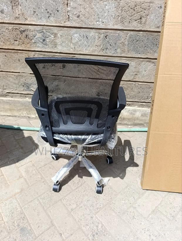 Breathable Mesh Chair - thumbnail 2