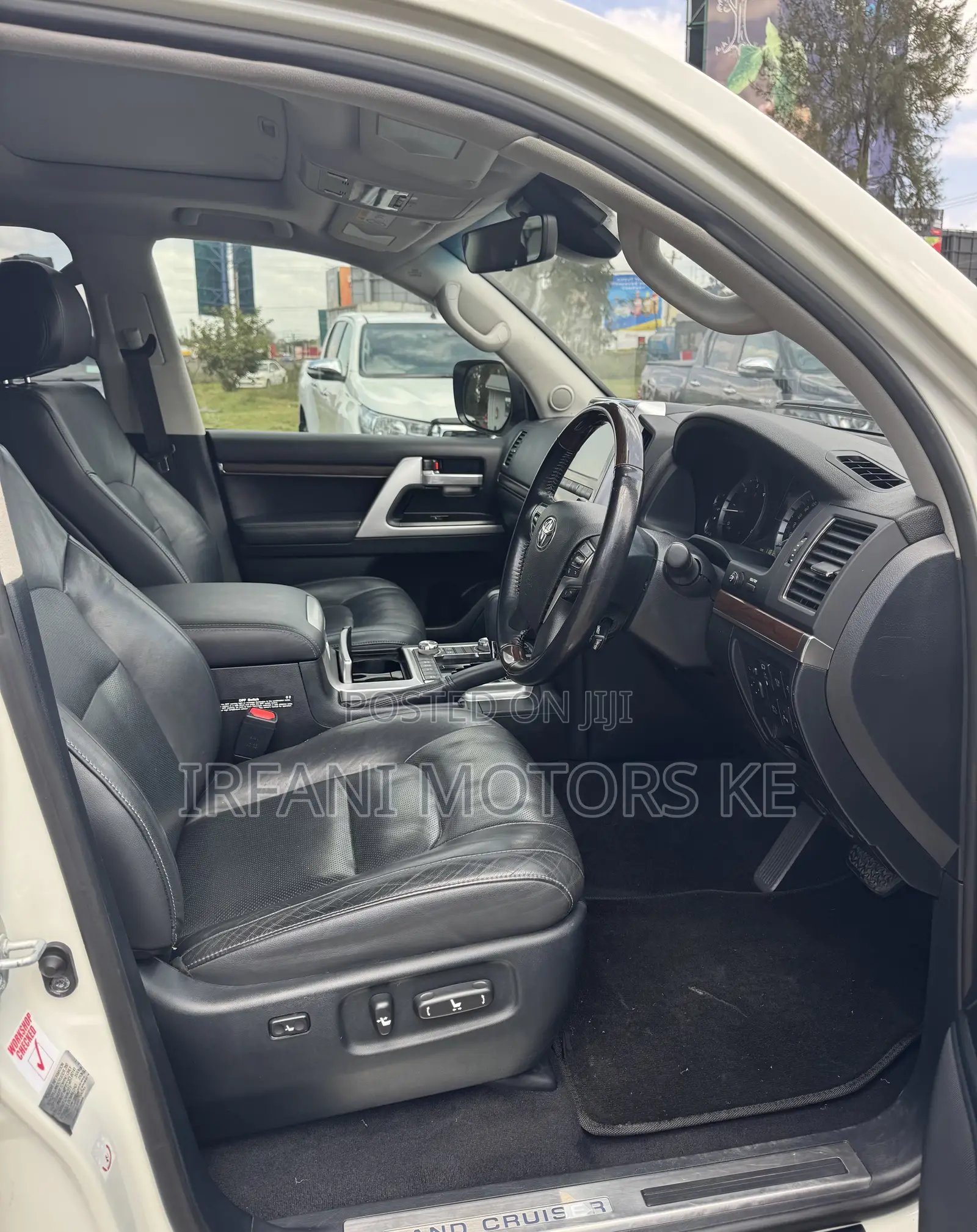 Toyota Land Cruiser 4.5 V8 TD 2018 White