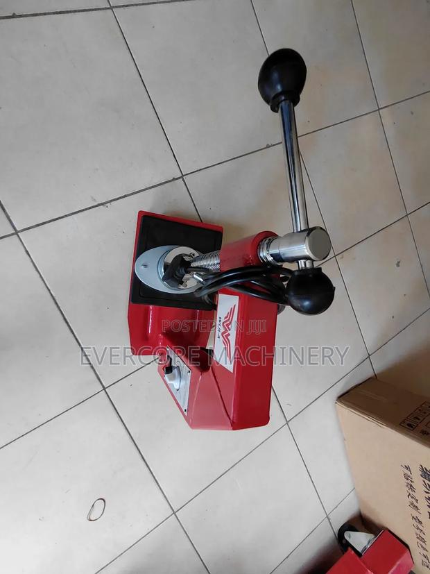 Heavy Duty Small Tyre Vulcanizer Machine Heavy Duty. - thumbnail 2