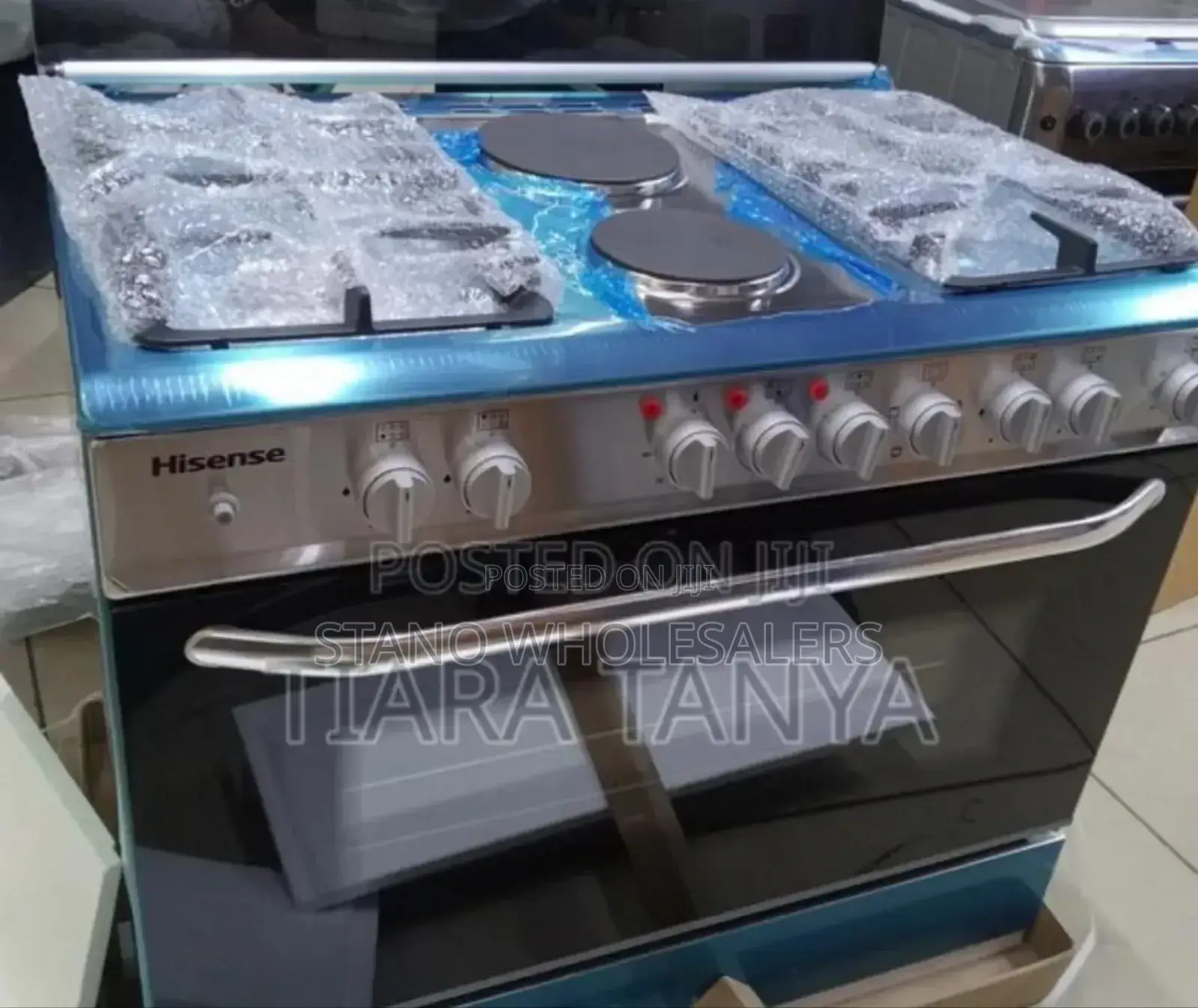 4+2 90 by 90 Ramtons Cooker