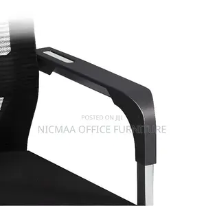 Sleek Comfort for Professional Spaces Visitor Seat
