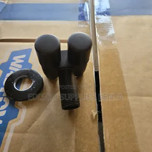 Black 3 Way Angle Valve Double T-Junction for Arabic Showers Shattafs