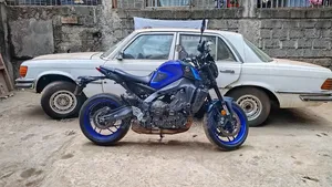 Yamaha 2023 Blue
