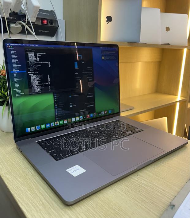 Laptop Apple MacBook Pro 2019 64GB Intel Core I9 SSD 1T - main view