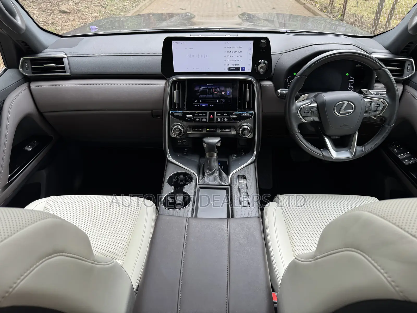 Lexus LX LX 600 2022 Gray