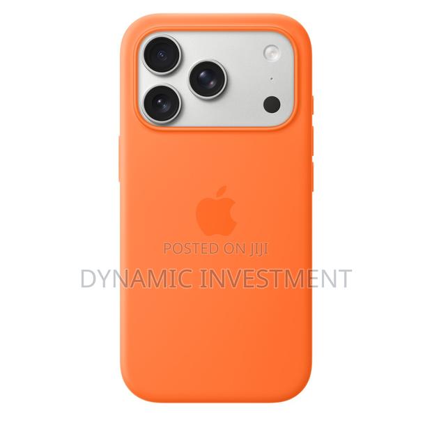 Silicone Case/Cover for Apple iPhone 17 Pro Compatible With Magsafe - thumbnail 2