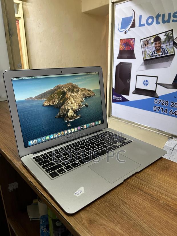 Laptop Apple MacBook Air 2012 8GB Intel Core I5 SSD 128GB - main view