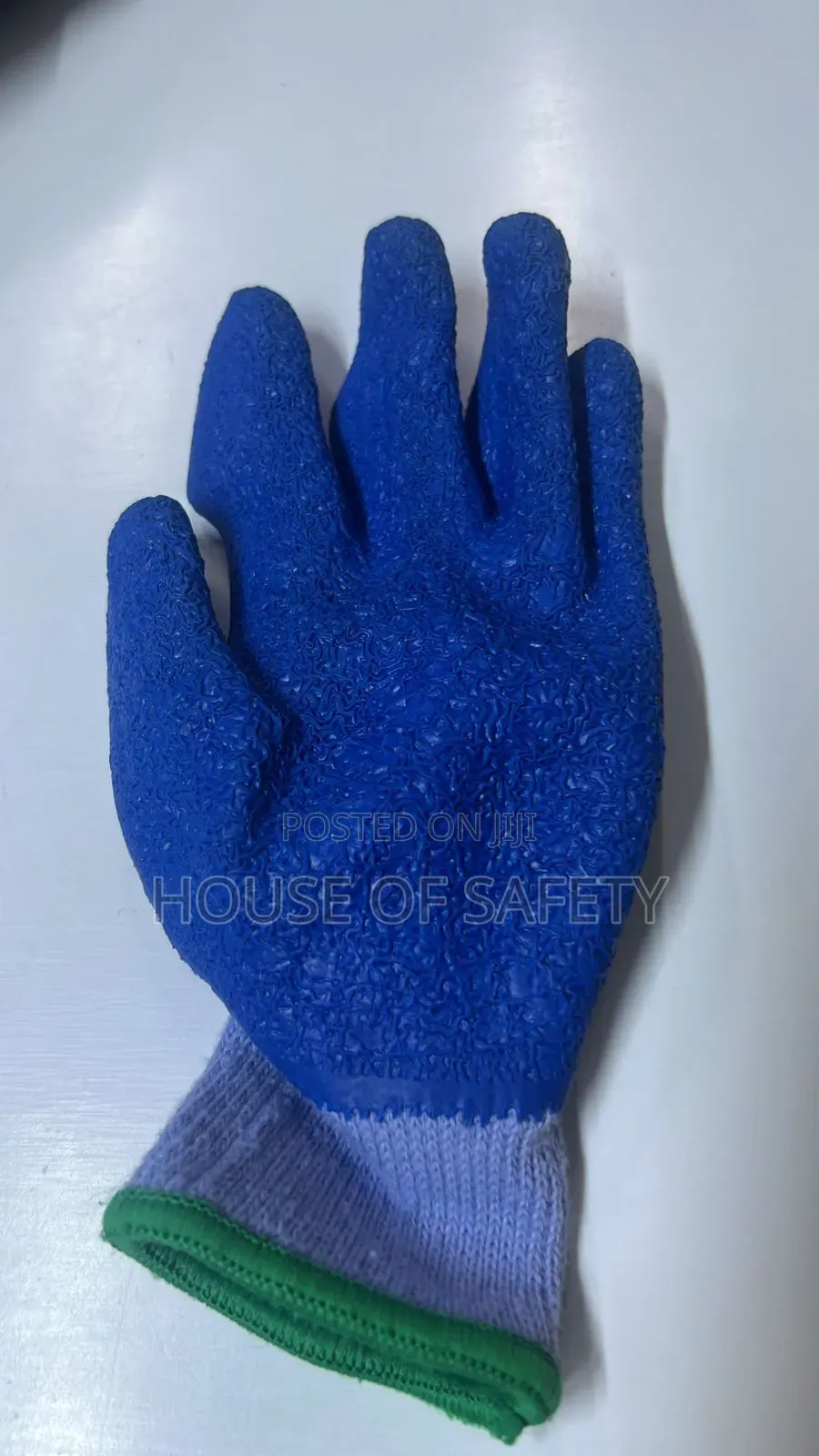 Unisex Fit Diamond Grip Gloves