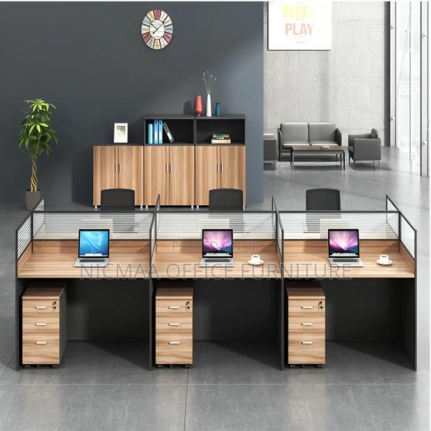 Ideal for Teams Institutions 6-Person Office Workstation
