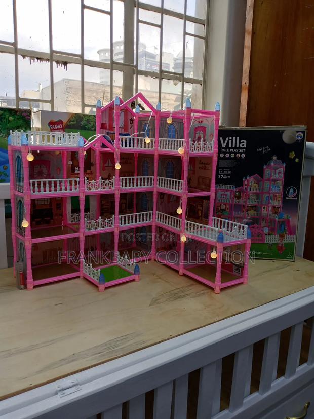 Luxury Princess Dollhouse