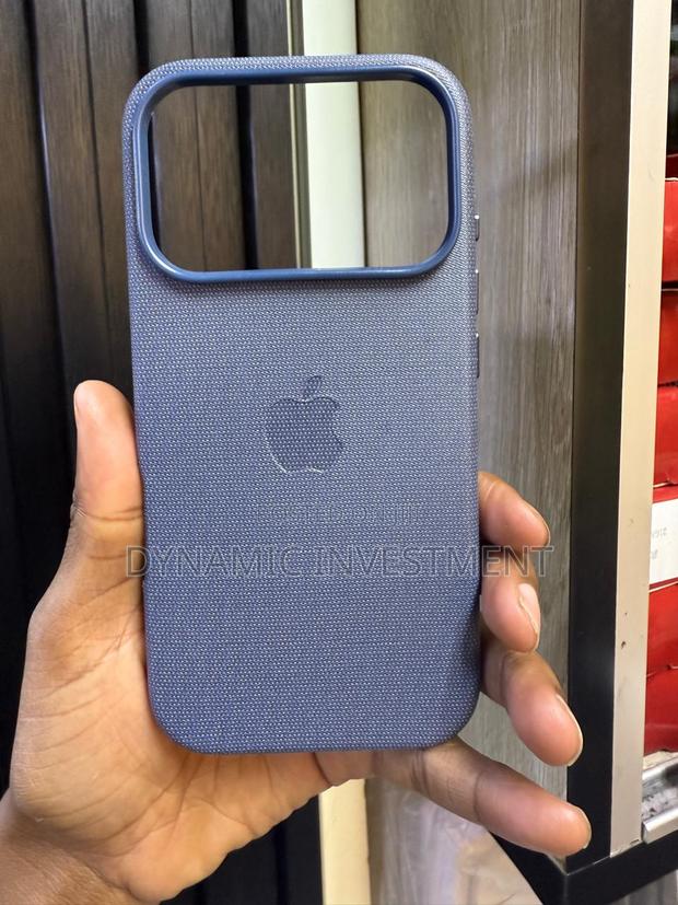 Techwoven Case/Cover With Magsafe for iPhone 17 Pro-Blue - thumbnail 2
