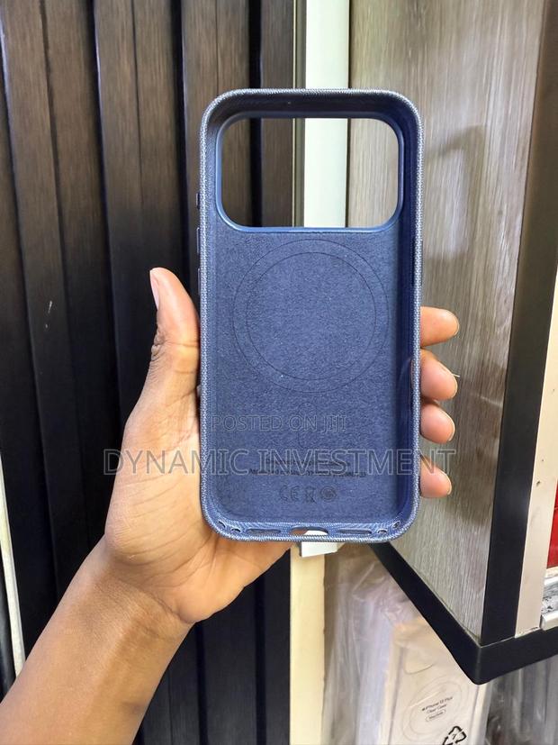 Techwoven Case/Cover With Magsafe for iPhone 17 Pro-Blue - thumbnail 3