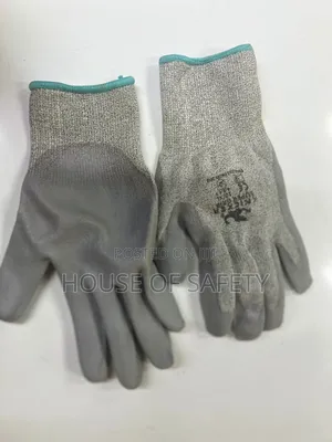 Hazard Free Gloves Ppes