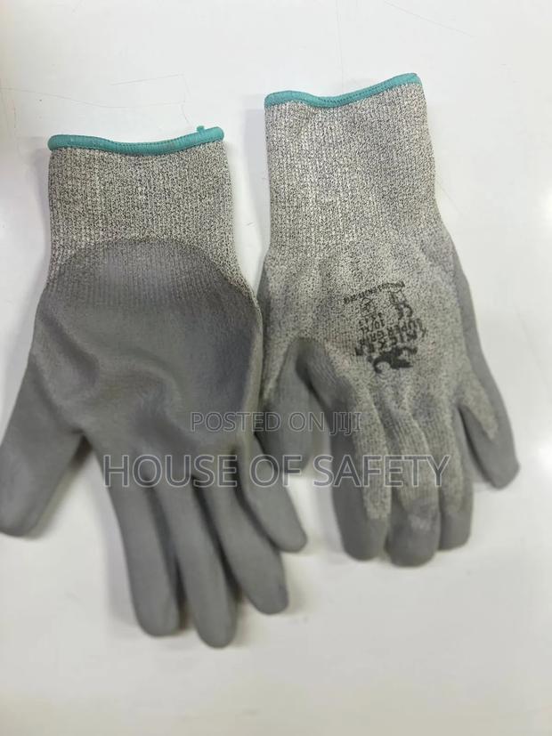 Hazard Free Gloves Ppes - thumbnail 2