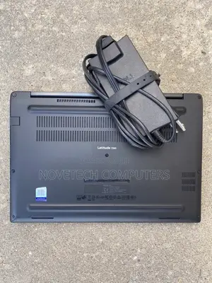 Laptop Dell Latitude 7390 16GB Intel Core I7 HDD+SSD 256GB