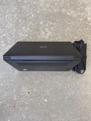 Laptop Dell Latitude 7390 16GB Intel Core I7 HDD+SSD 256GB