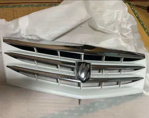 Toyota Alphard Grill