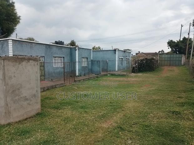 5bdrm Bungalow in Mela Estates, Bibirioni for sale