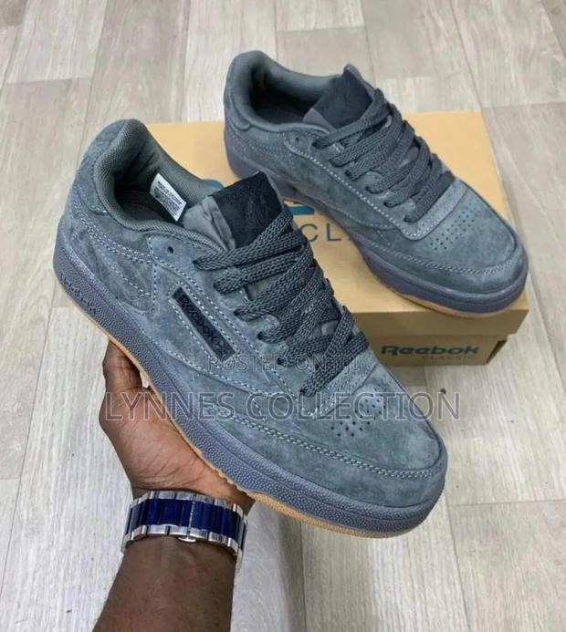 Classic Reeboks ,Classic Rebooks Sizes 40_45 - thumbnail 3