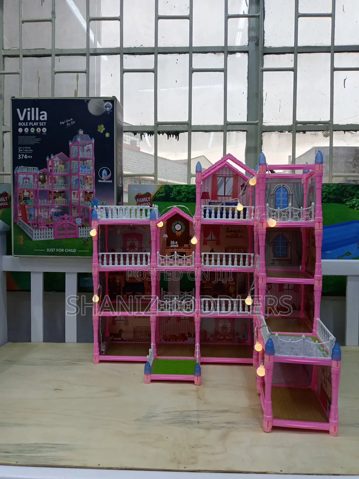 Sweet Home Doll House