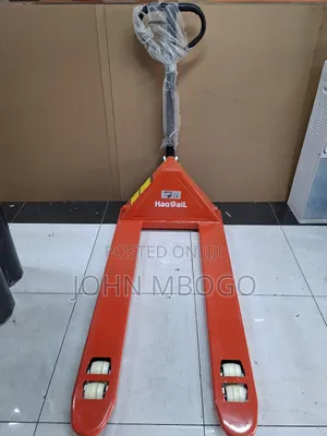 Hand Pallet Jack / Pallet Trolley 3000kg .