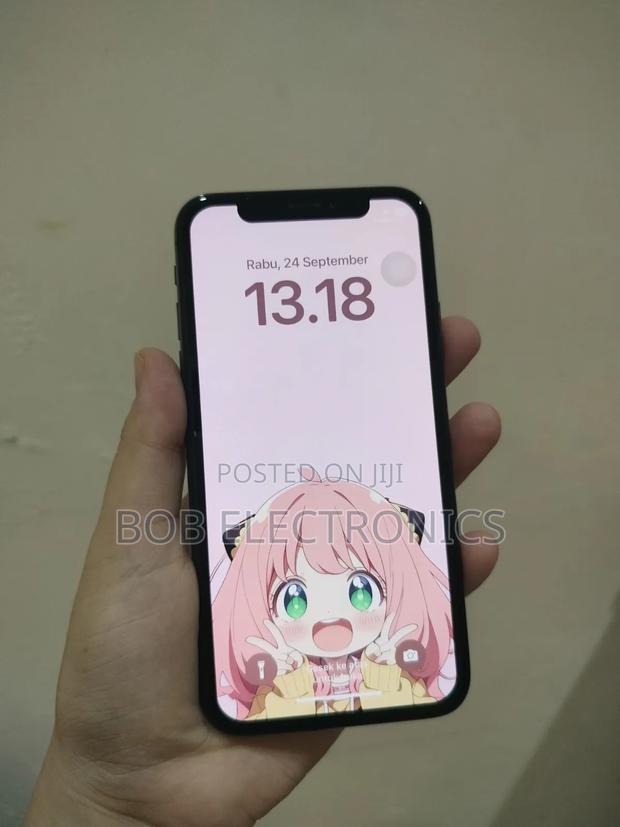 Apple iPhone X 64 GB Black - thumbnail 4