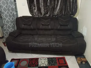 5 Seater Semi Recliner Seats Available