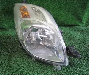 Toyota Vitz 2005 Headlight Non Xenon