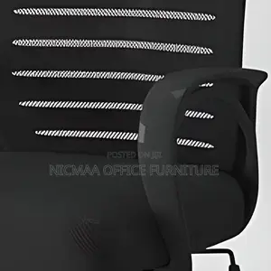 Sleek, Mobile Executive-ready Ergonomic Seat