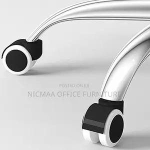 Sleek, Mobile Executive-ready Ergonomic Seat