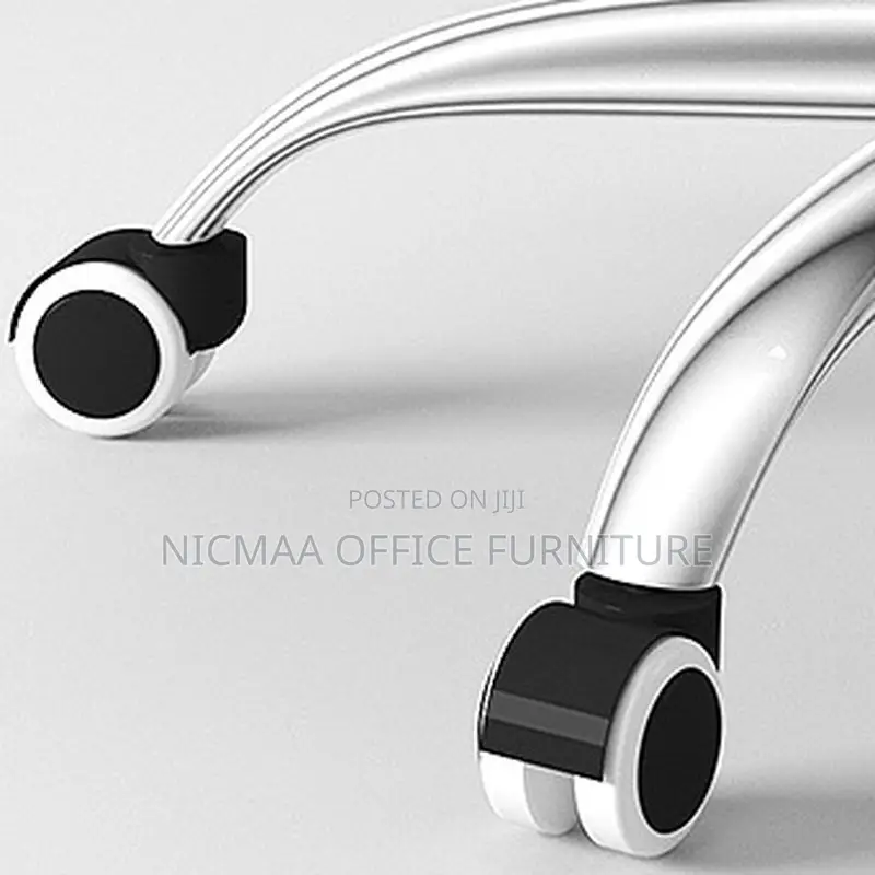 Sleek, Mobile Executive-ready Ergonomic Seat