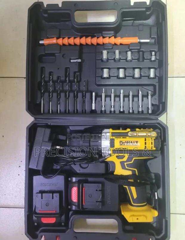 Dewalt Cordless Drill Set