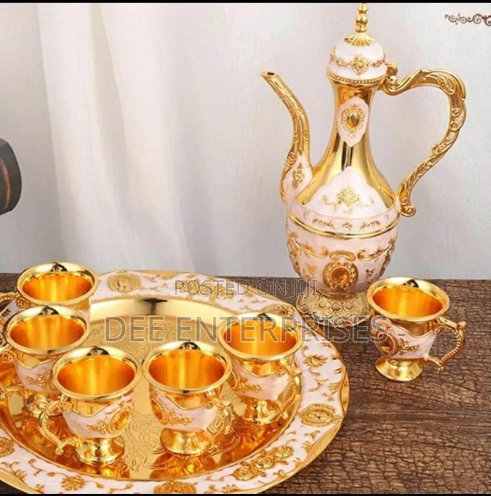 8pcs Elegant Luxury Arabic Coffee Set