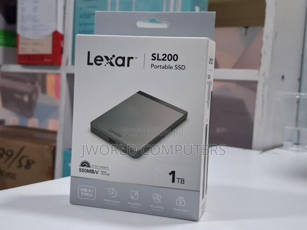 Lexar Sl200 1tb Portable External Ssd Up To 550mb/S Read (Ls