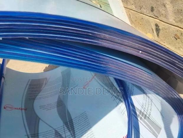 Polycarbonate Sheets/Heavy Duty Polycarbonate Sheets - thumbnail 2