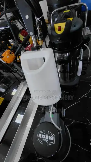 Hisaki Japan Floor/Carpet Scrubbing Machine Electric With Brushes.