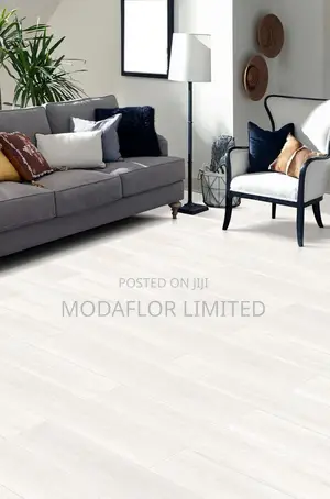 SPC Waterproof Flooring – Scratch Resistant Elegant