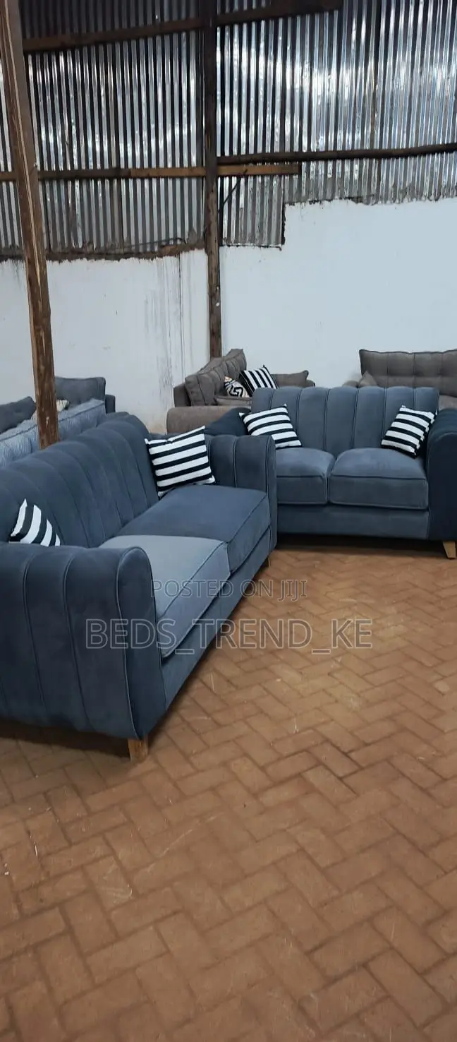 Seamless Cozy 5 Seater Modern Sofa 3,2