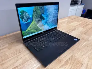 Laptop Dell Latitude 7390 8GB Intel Core I5 HDD+SSD 256GB