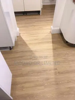 Stylish SPC Waterproof Flooring – Available in All Sizes