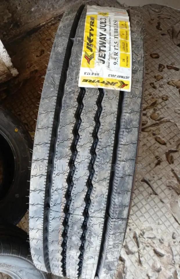 9.5 17.5 Jktyres Made India - main view