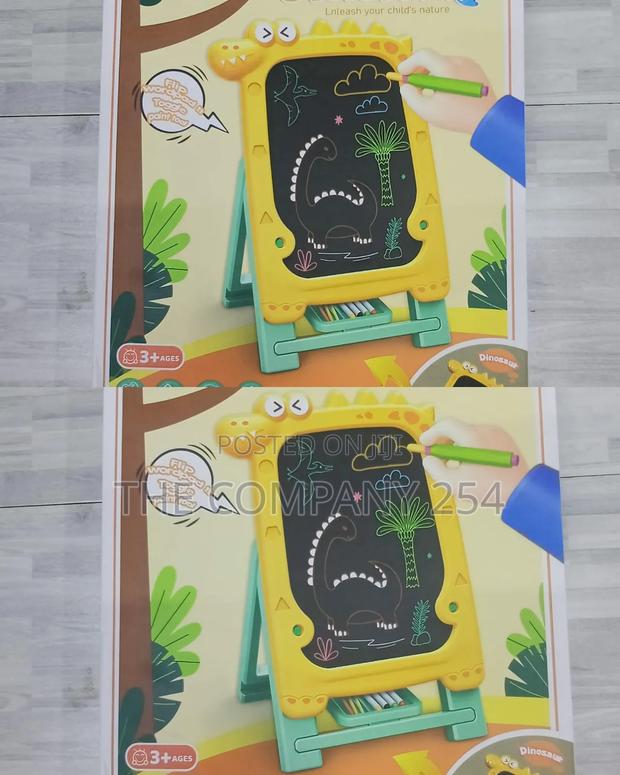 *3 in 1 Art Board*
Price at 2500*
  Double Sided Board Black/ White
