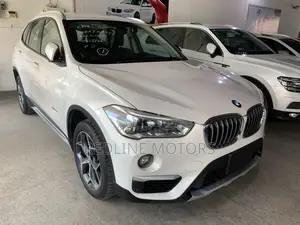 BMW X1 xDrive28i AWD 2018 White