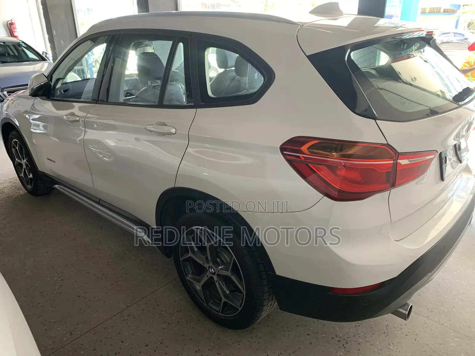 BMW X1 xDrive28i AWD 2018 White