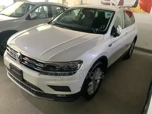 Volkswagen Tiguan 2018 Pearl