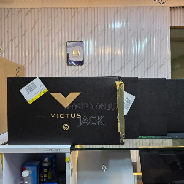 New Laptop HP Victus 15 16GB Intel Core i5 SSD 512GB - thumbnail 2