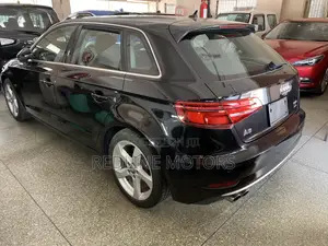Audi A3 2.0T Tech Premium FWD 2018 Black