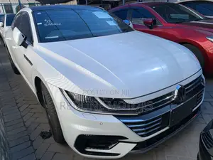 Volkswagen Arteon 2.0T SE FWD 2019 Pearl