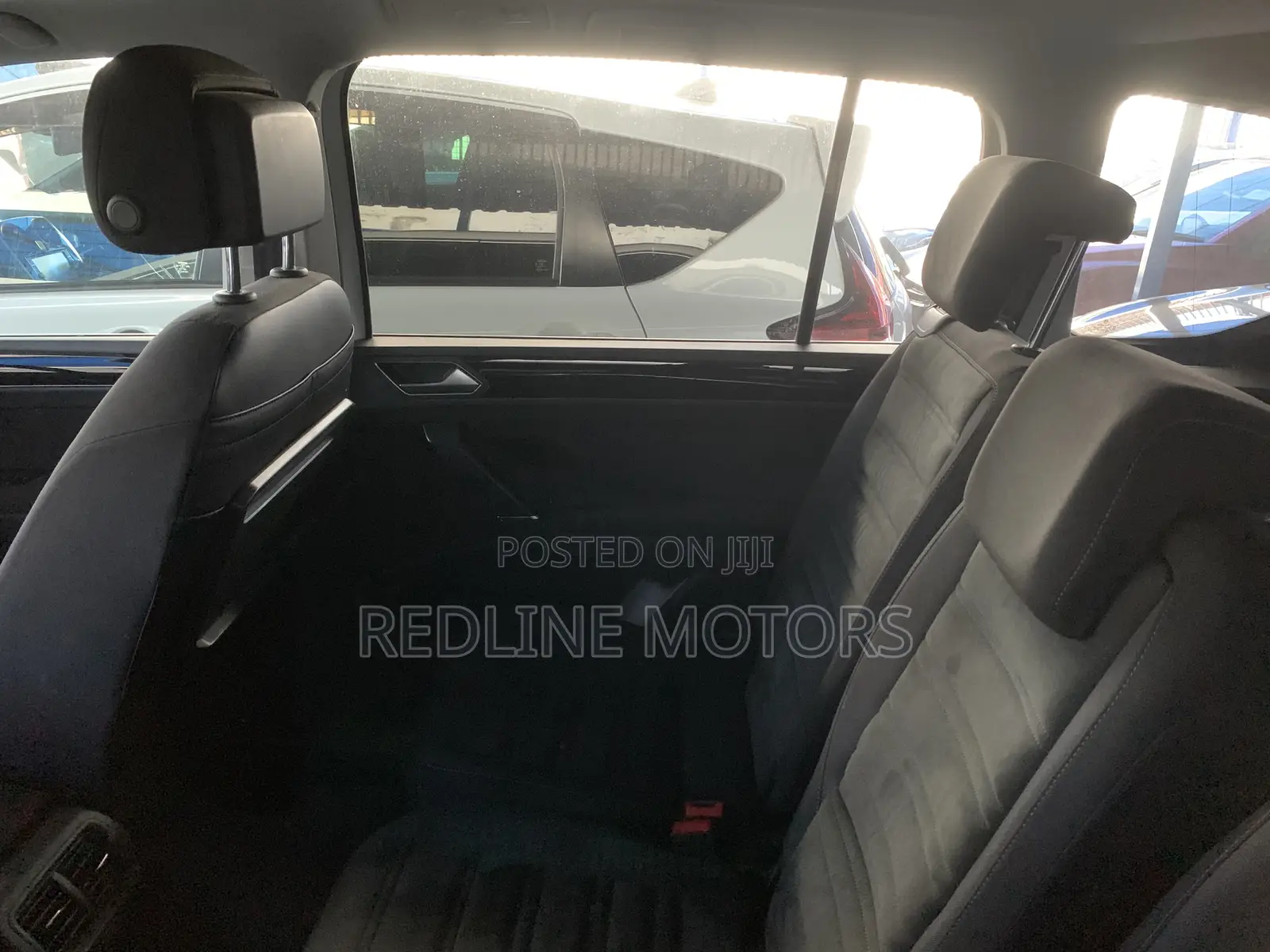 Volkswagen Touran 2018 Pearl